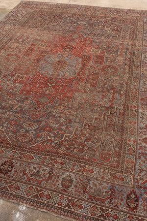 Antique Shiraz Rug with a Bold Medallion