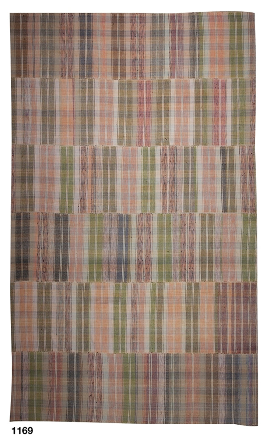 C01169 Rug