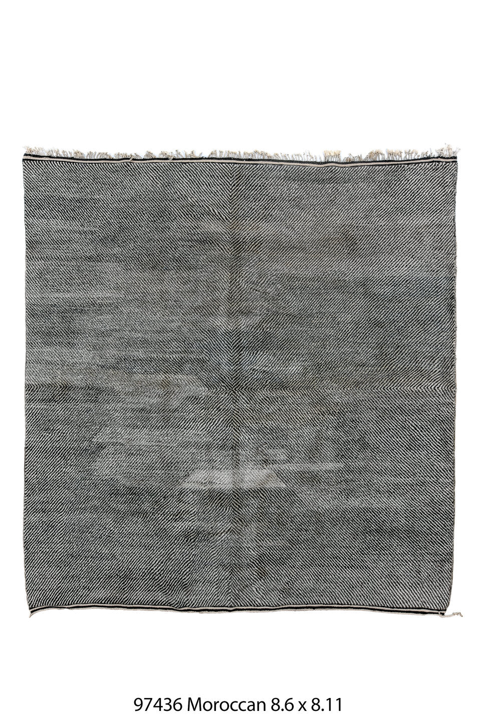097436 Rug