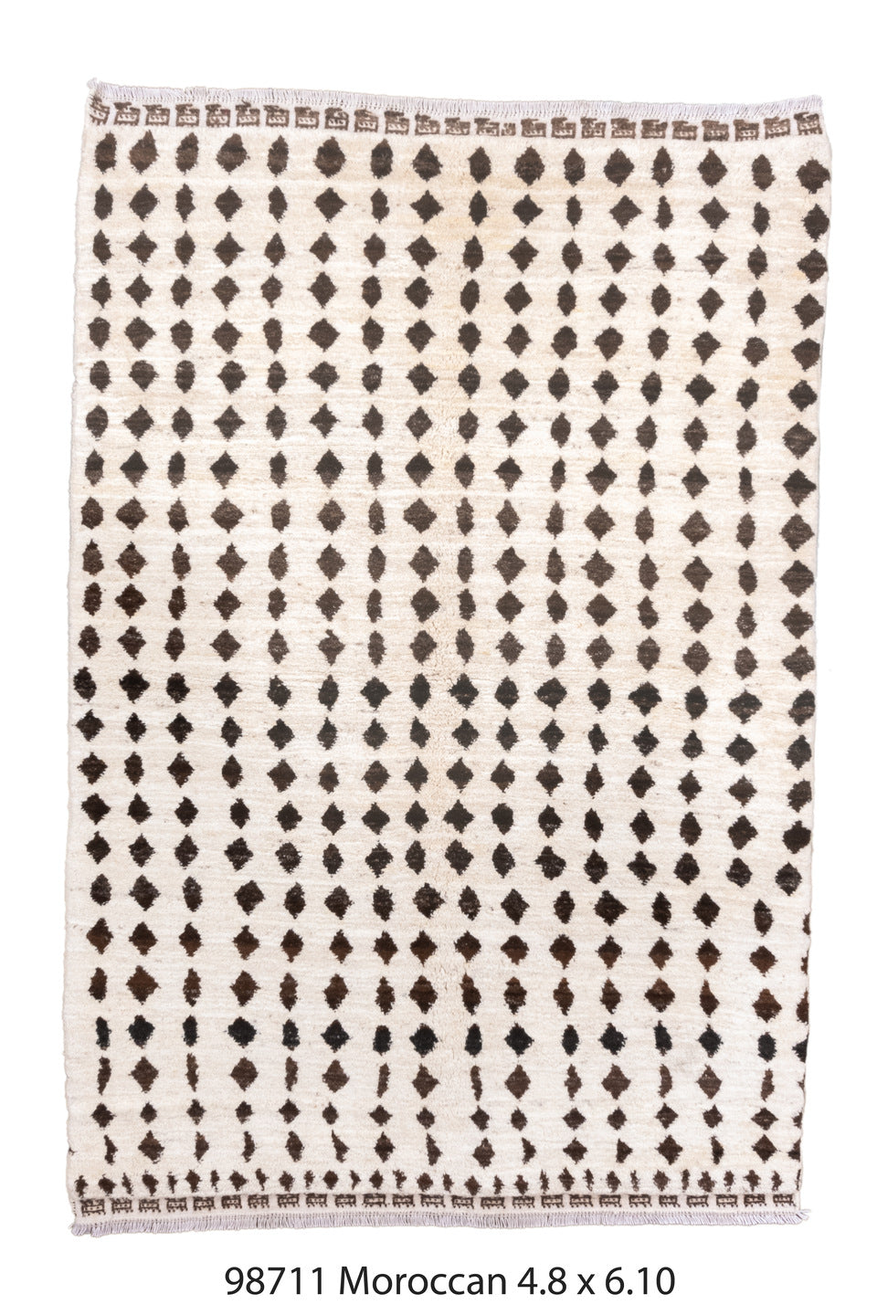 098711 Rug