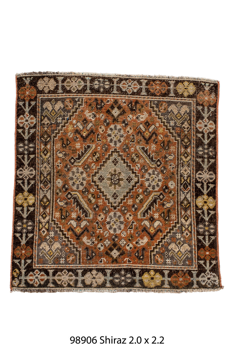 098906 Rug
