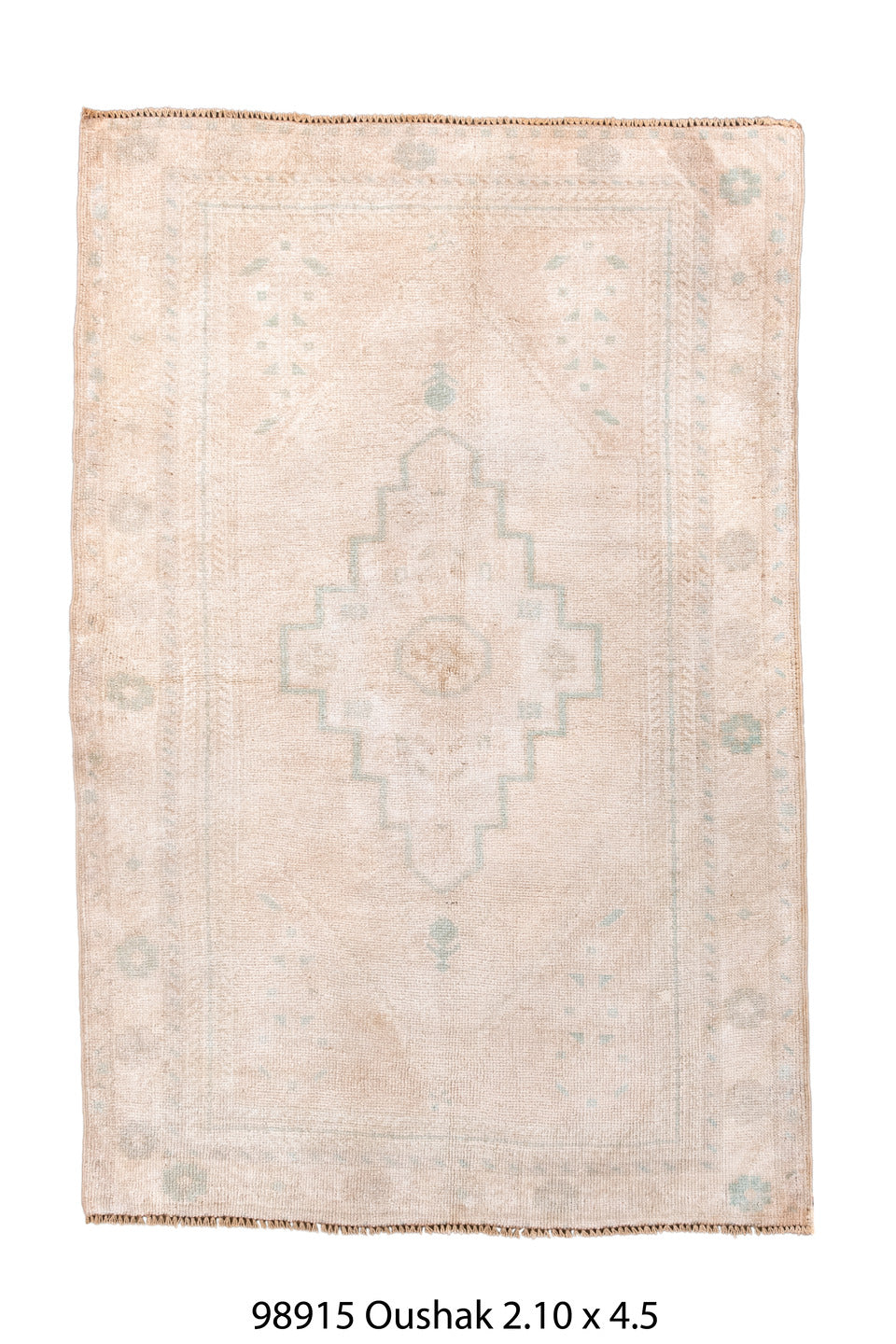 098915 Rug