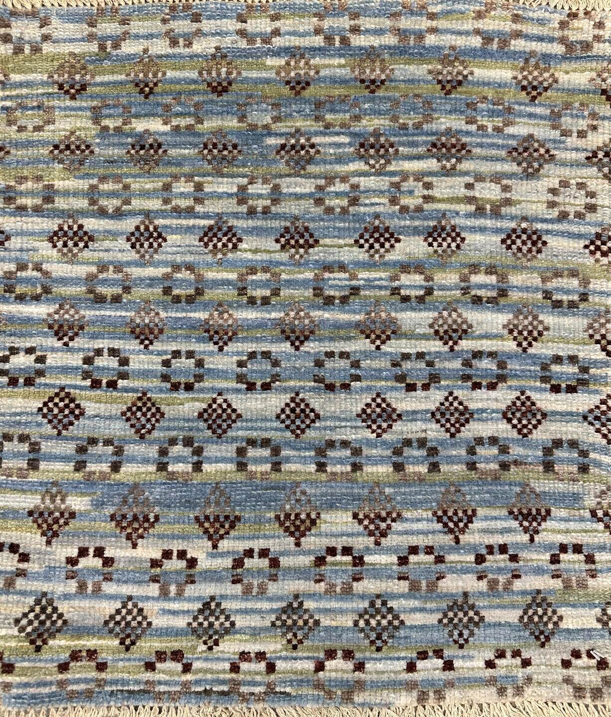 S28613 Rug