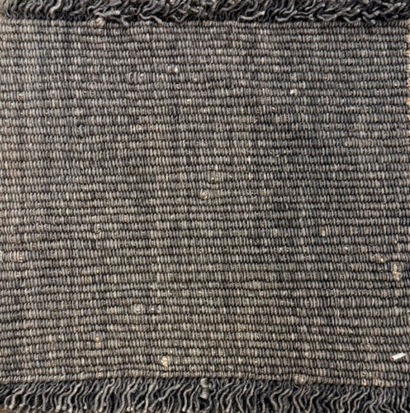 S28672 Rug