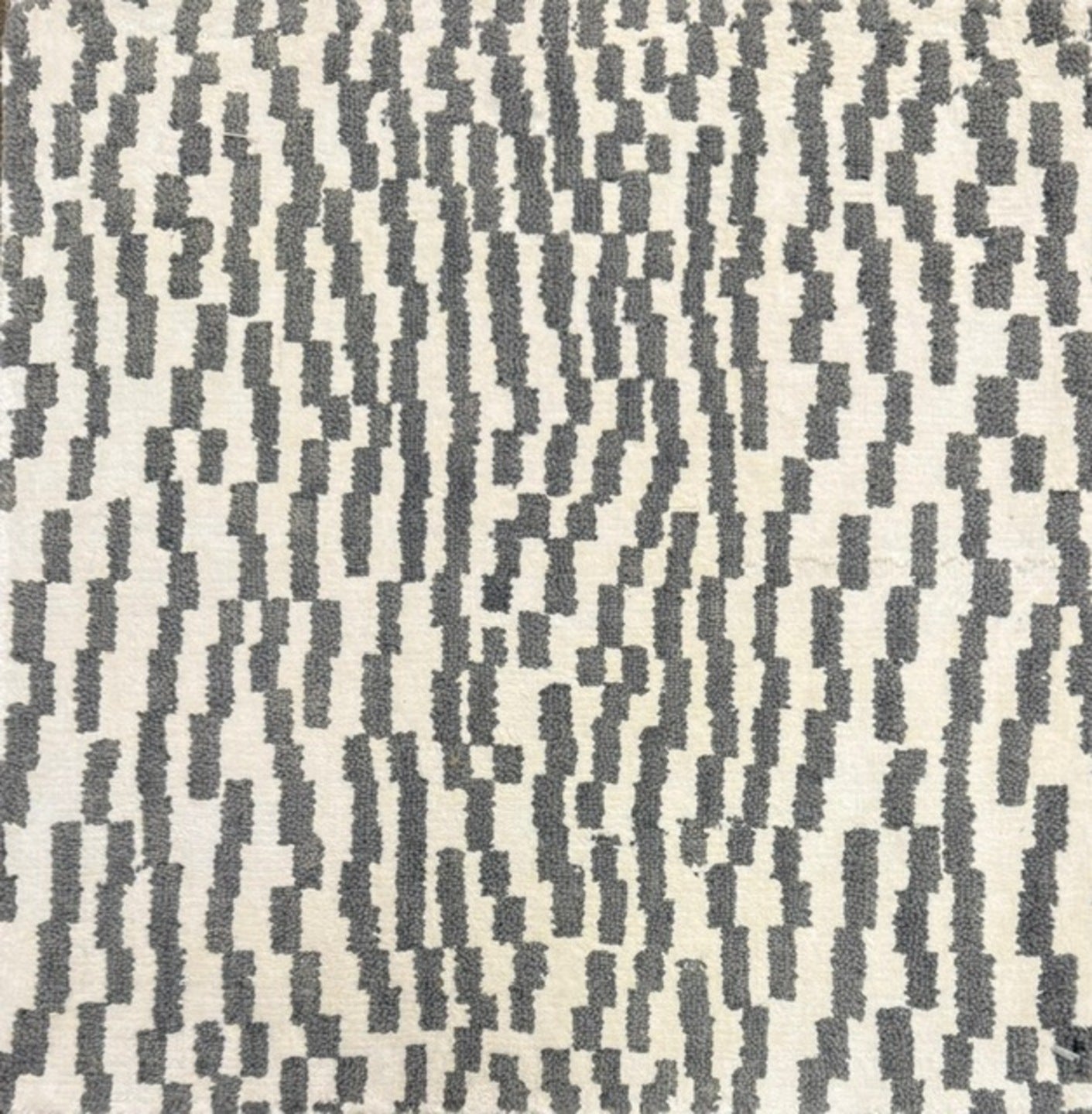 S29039 Rug