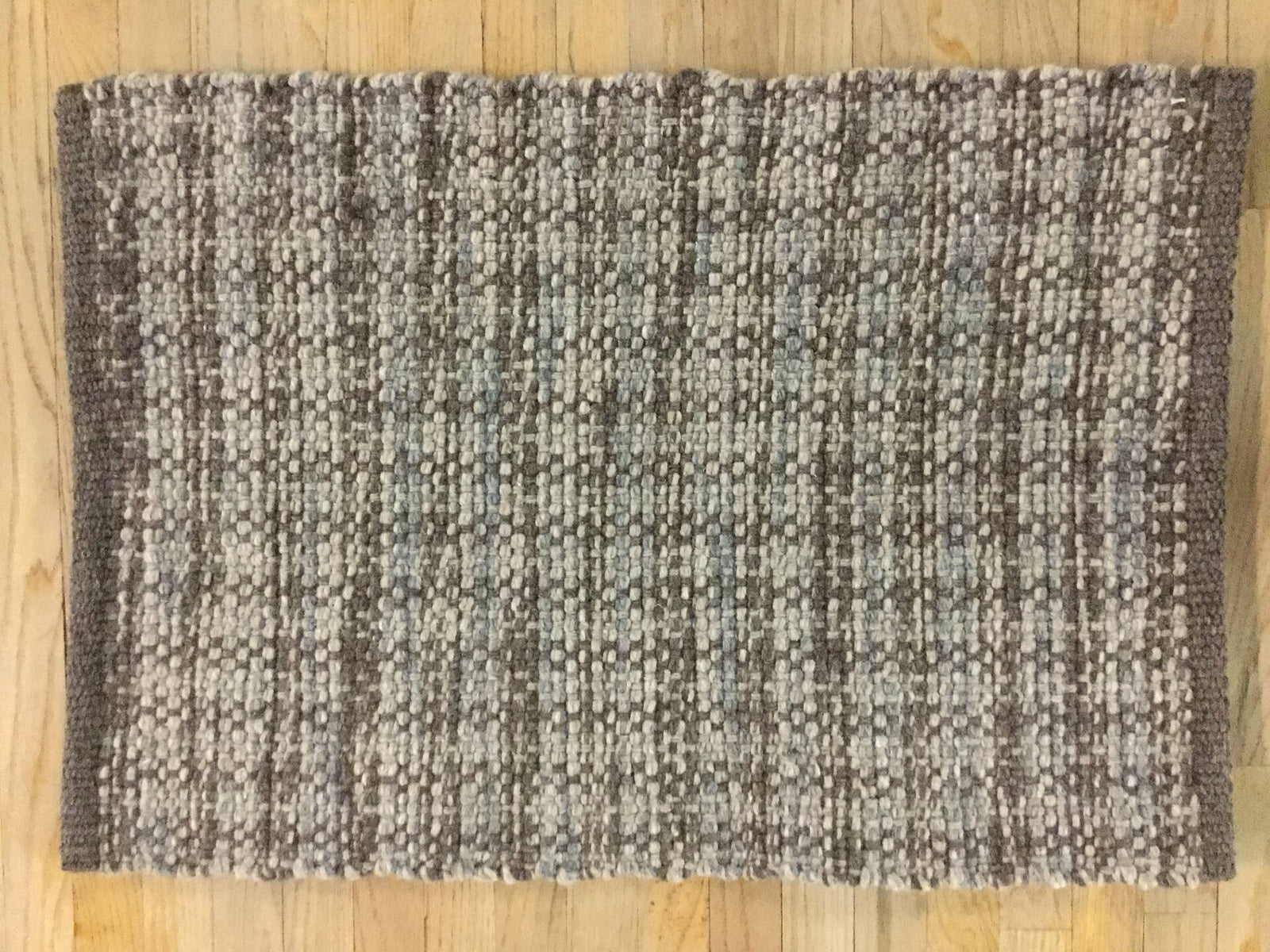 S24891 Rug