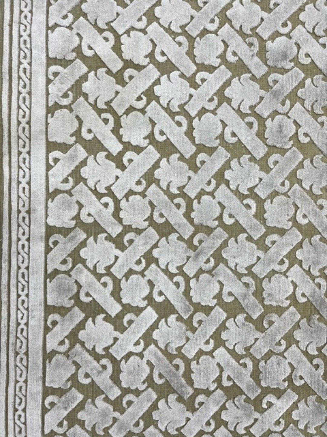S27241 Rug