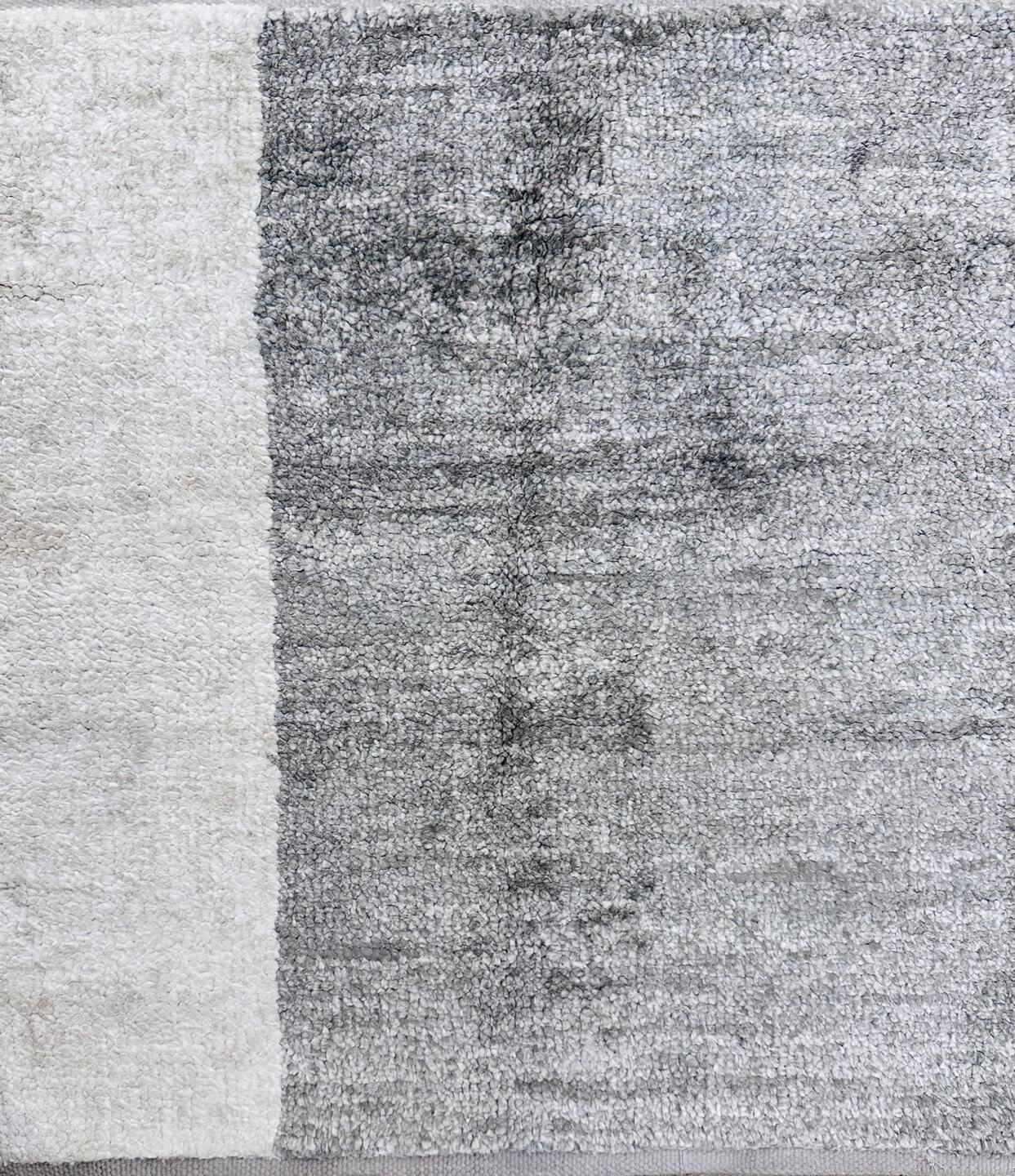 S27877 Rug