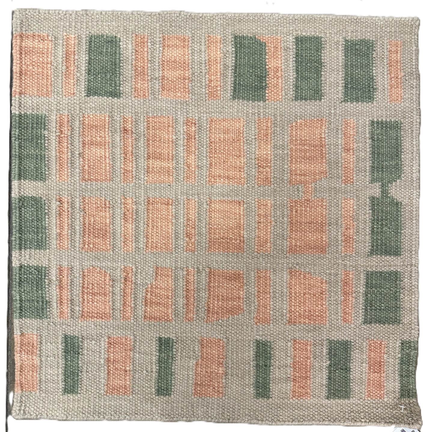S28431 Rug