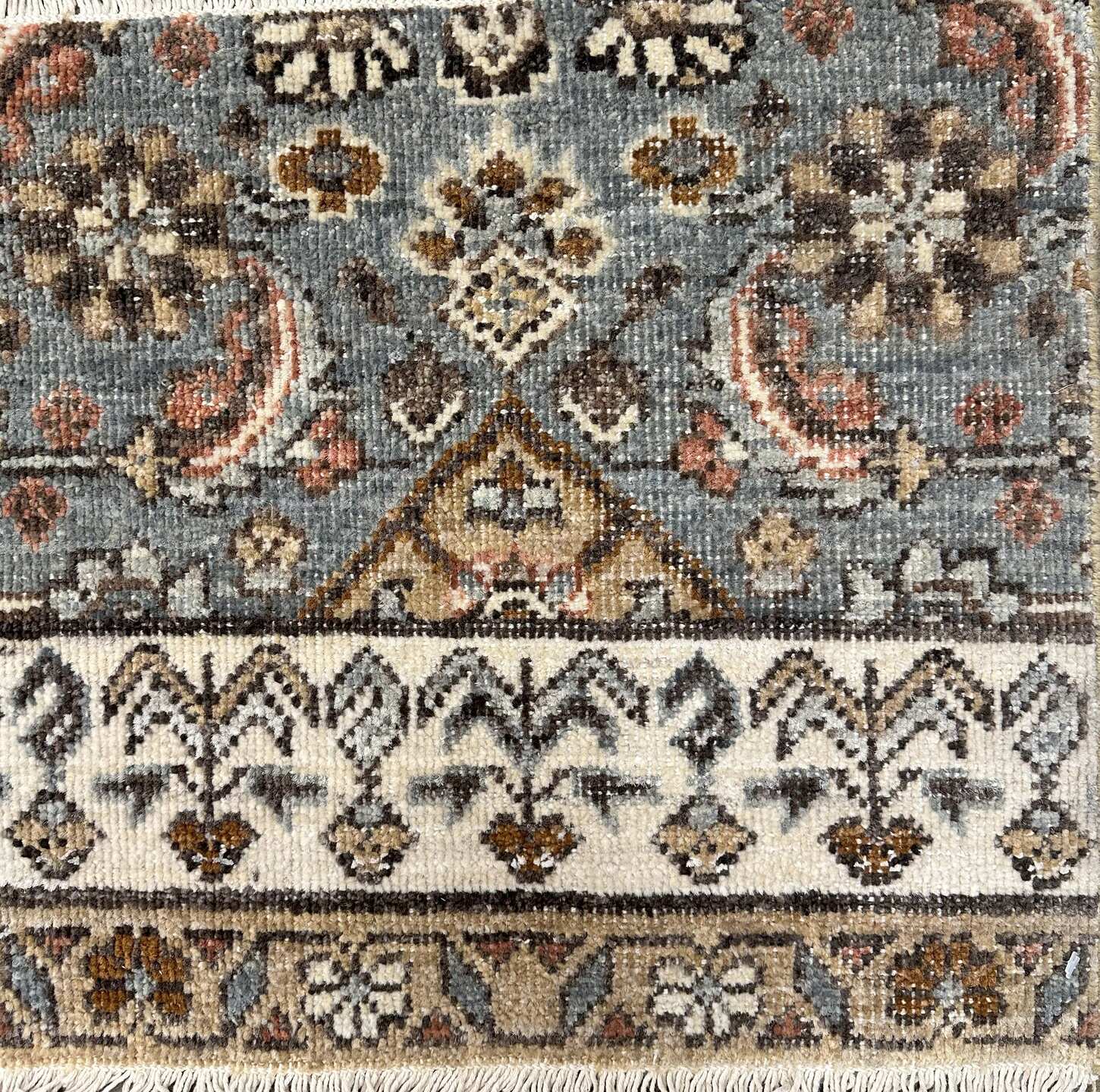 S28442 Rug